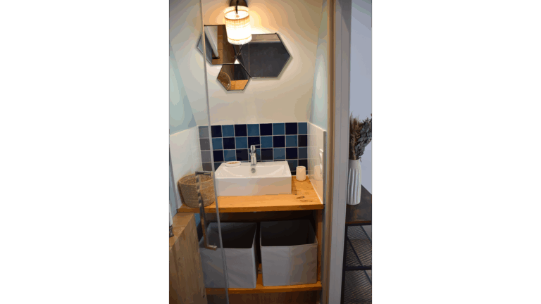 Maison-panchien-chambre-bleue-5