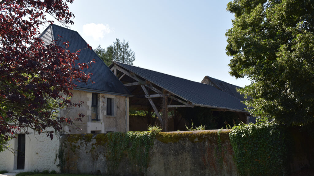 Maison-panchien-les-exterieurs (2)